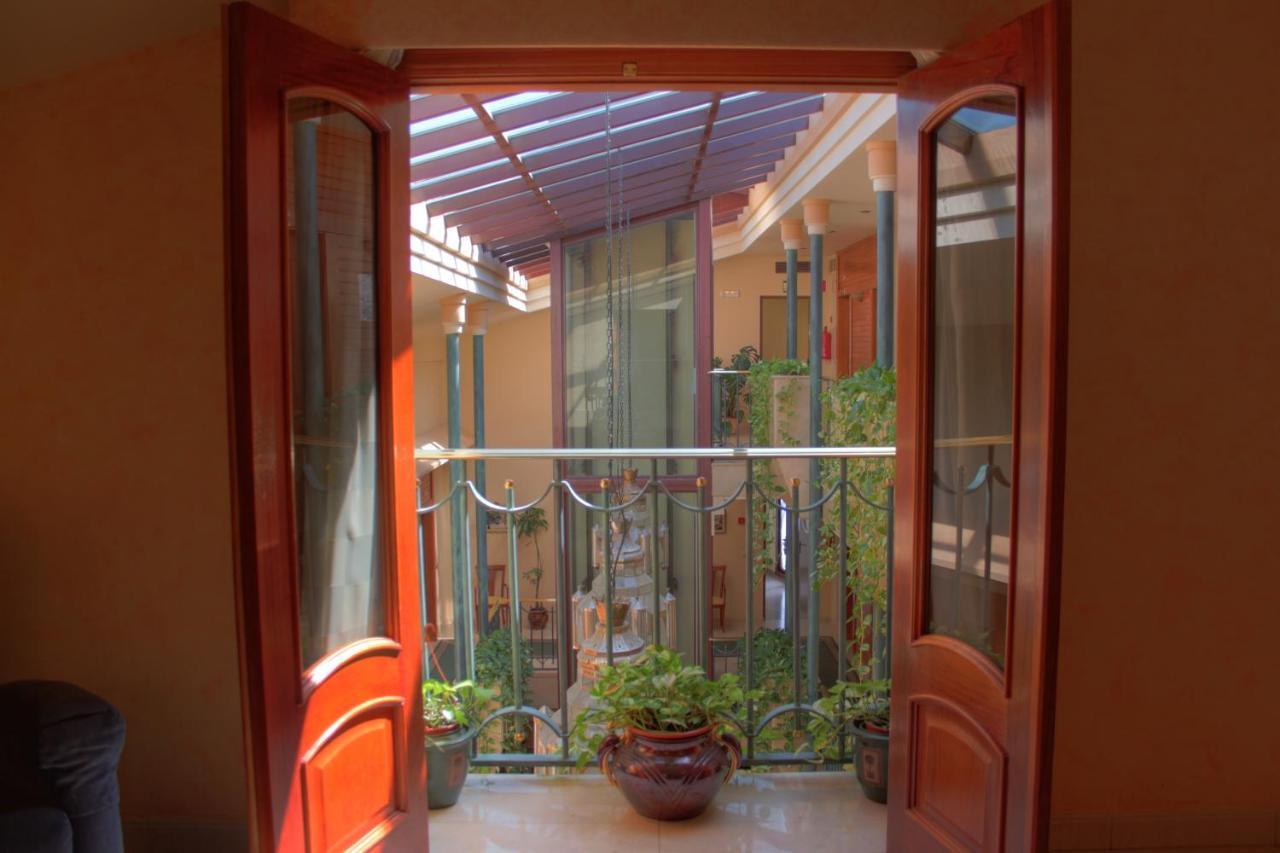 Hotel Avenida Beas de Segura Værelse billede