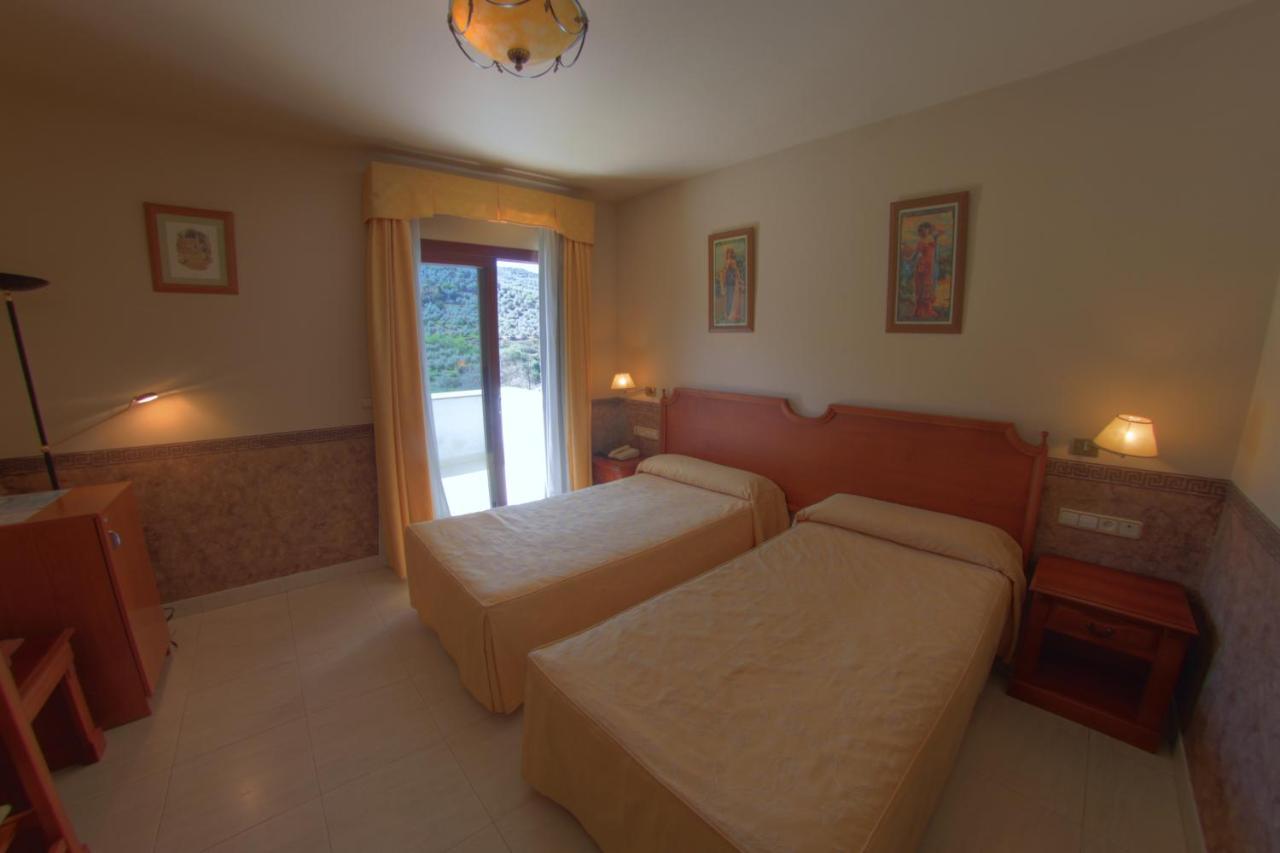Hotel Avenida Beas de Segura Eksteriør billede