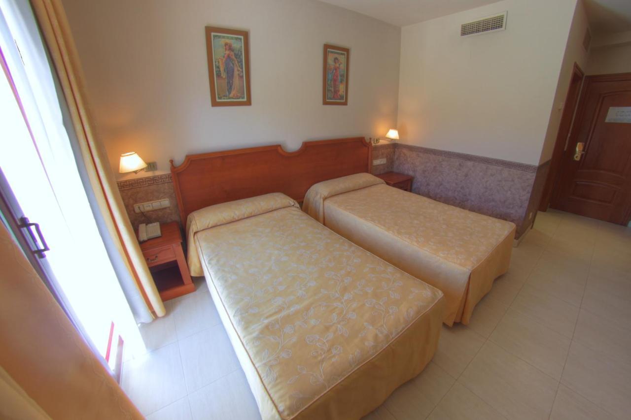 Hotel Avenida Beas de Segura Værelse billede