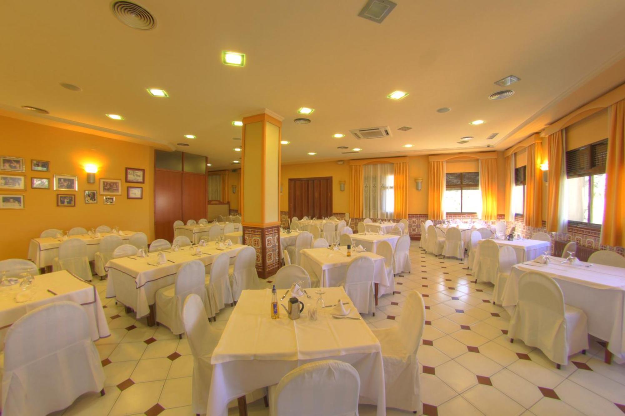 Hotel Avenida Beas de Segura Eksteriør billede